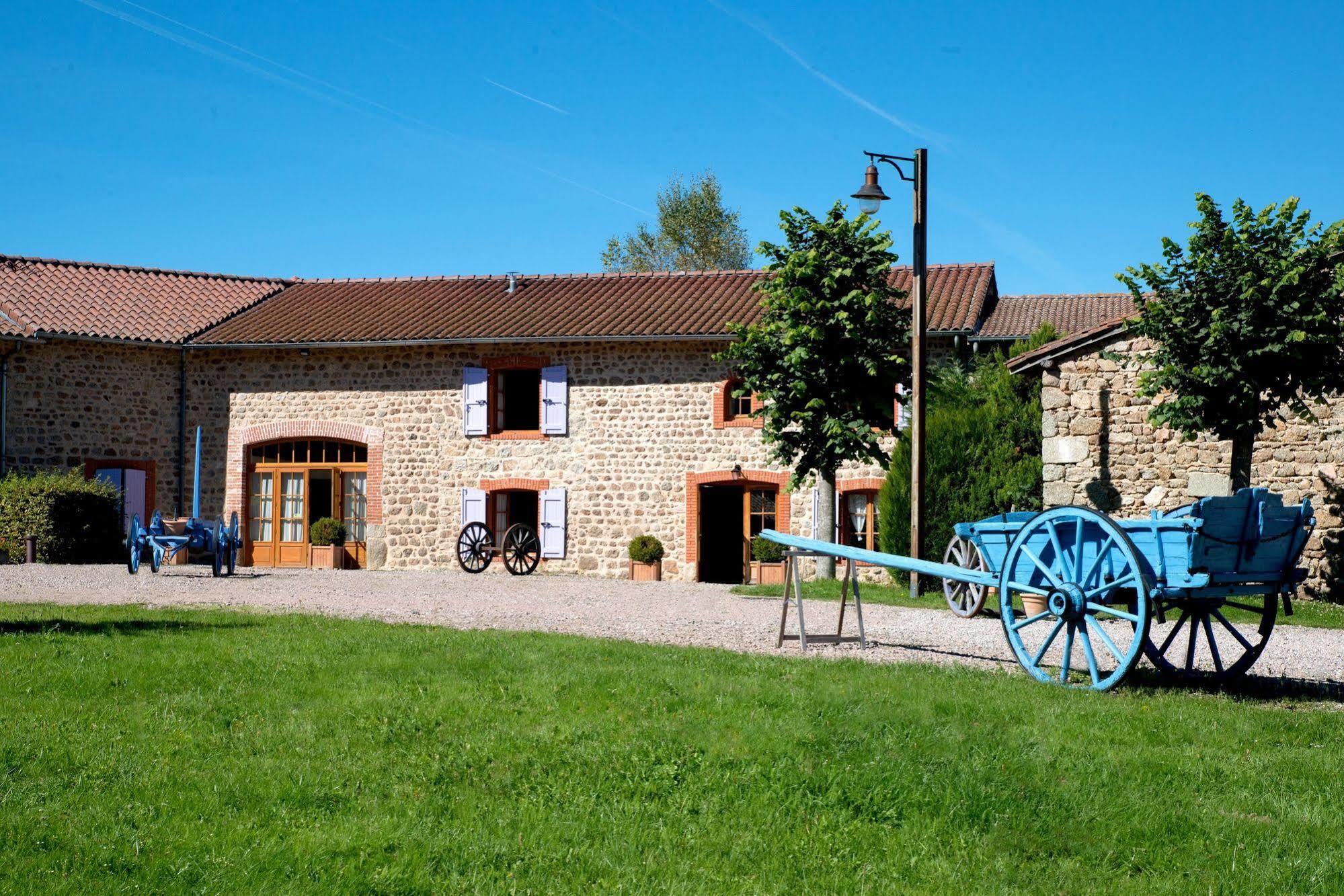 Готель Domaine De La Plagnette Les Salles Екстер'єр фото
